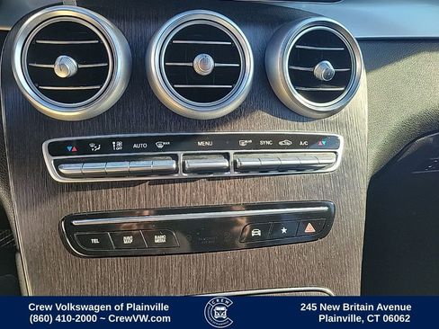 Used 2021 Mercedes-Benz GLC 300 4MATIC image 44