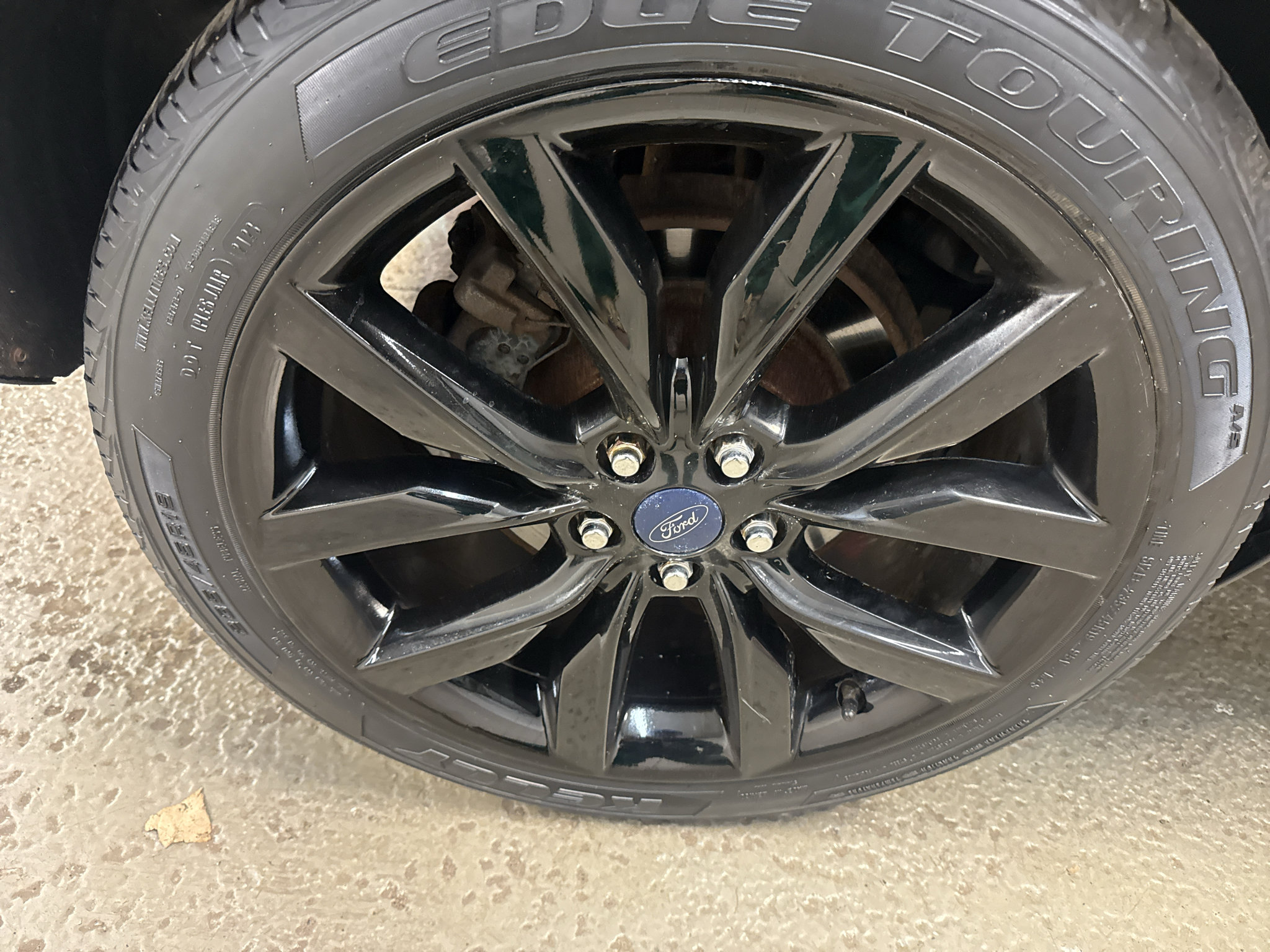 Used 2017 Ford Escape Titanium AWD/4WD image 29