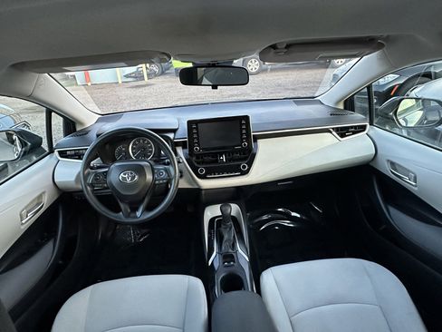 Used 2021 Toyota Corolla LE w/ LE Convenience Package FWD image 15