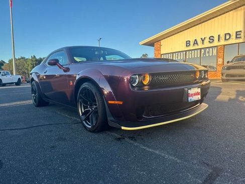 Used 2022 Dodge Challenger R/T Scat Pack RWD image 2