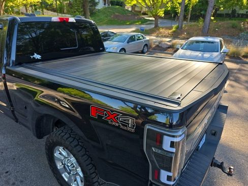 Used 2020 Ford F250 Platinum image 6