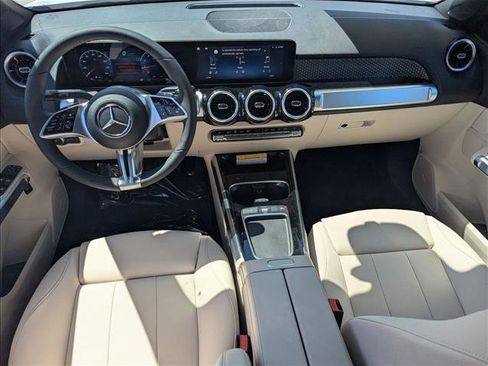 New 2026 Mercedes-Benz GLB 250 image 13
