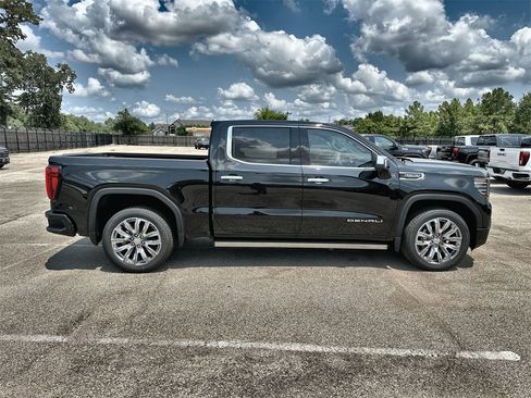 New 2026 GMC Sierra 1500 Denali w/ Denali Reserve Package image 10