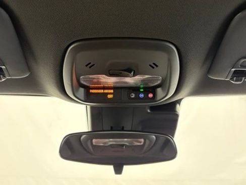 New 2026 Chevrolet Trax RS FWD image 39