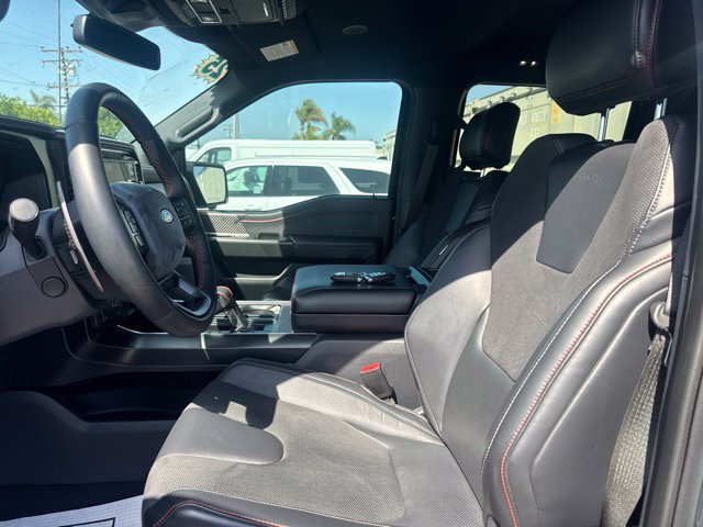 Used 2025 Ford F150 Raptor AWD/4WD image 9