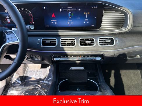 Used 2024 Mercedes-Benz GLE 450 4MATIC image 17