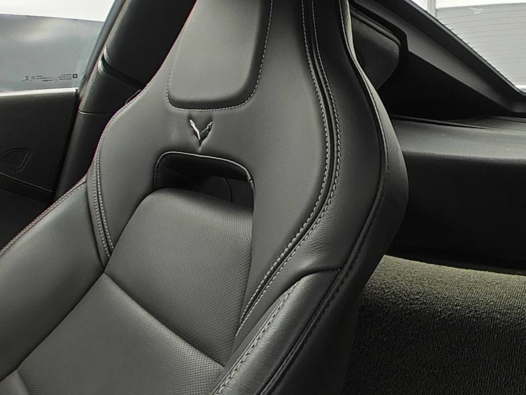 Used 2015 Chevrolet Corvette Stingray Coupe w/ 3LT Preferred Equipment Group RWD image 9
