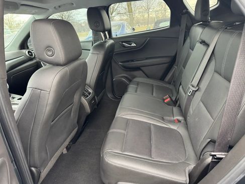 Used 2019 Chevrolet Blazer LT w/ Sun and Wheels Package image 12