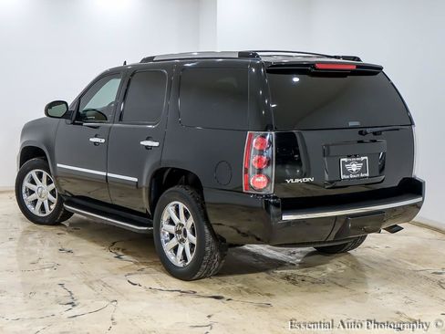 Used 2009 GMC Yukon Denali AWD/4WD image 10
