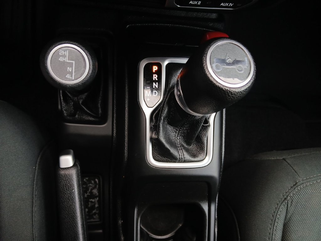 Used 2019 Jeep Wrangler Unlimited Sport S AWD/4WD image 10