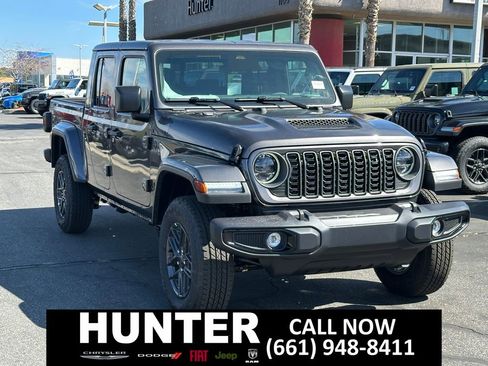 New 2026 Jeep Gladiator Sport image 9