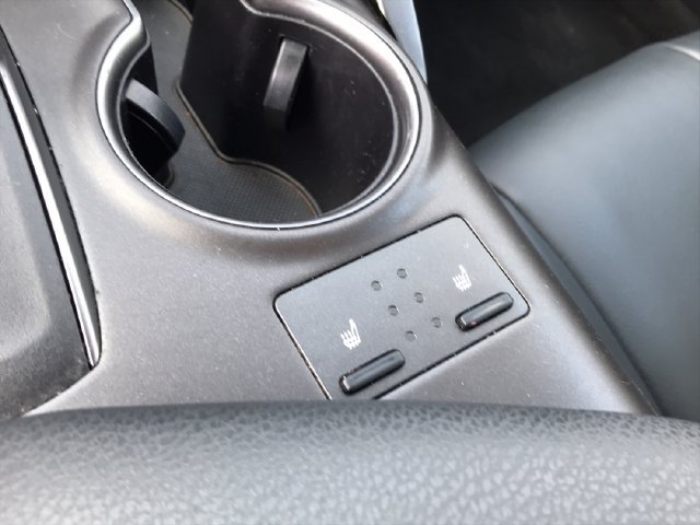 Used 2024 Toyota Camry SE FWD image 7