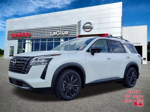 New 2026 Nissan Pathfinder SL w/ SL Premium Package FWD image 1