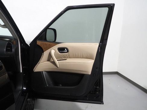 Used 2022 Nissan Armada SL image 63