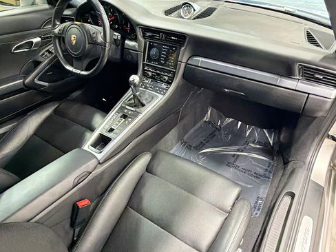 Used 2012 Porsche 911 Carrera image 14