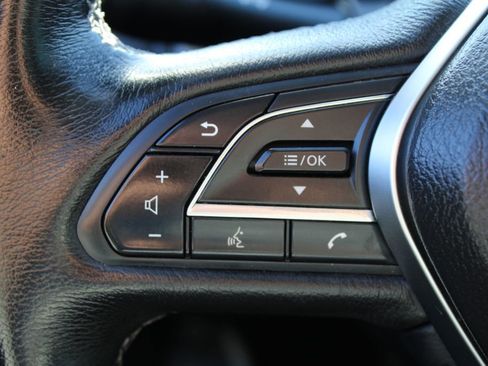 Used 2018 INFINITI Q50 Luxe w/ Sensory Package (Luxe) image 13