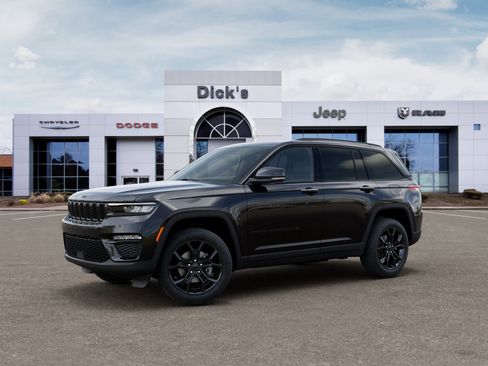 New 2025 Jeep Grand Cherokee Limited w/ Trailer Tow Package AWD/4WD image 2