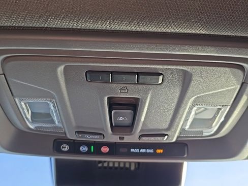 Used 2024 GMC Sierra 3500 SLE w/ SLE Value Package image 30