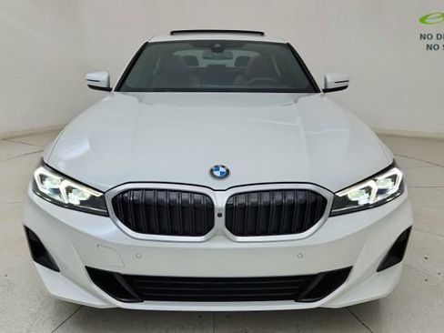 Used 2025 BMW 330i Sedan RWD image 13
