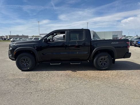New 2026 Nissan Frontier PRO-4X w/ Pro-4x Convenience Package image 3