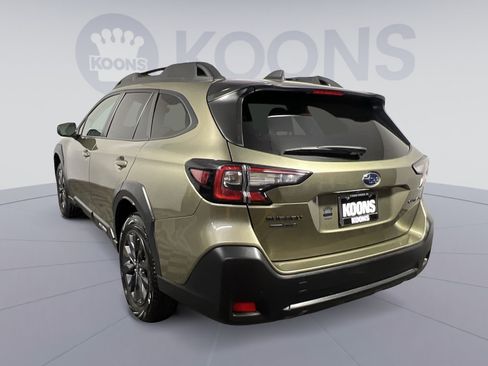 Used 2025 Subaru Outback Onyx Edition AWD/4WD image 8