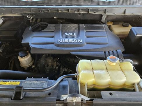 Used 2016 Nissan Titan Platinum Reserve image 23