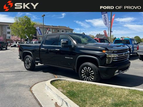 Used 2020 Chevrolet Silverado 2500 High Country w/ Technology Package AWD/4WD image 5
