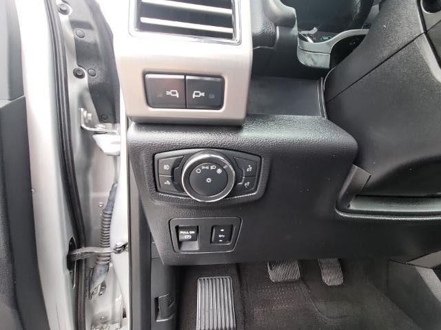 Used 2018 Ford F150 Platinum w/ Equipment Group 701A Luxury AWD/4WD image 18