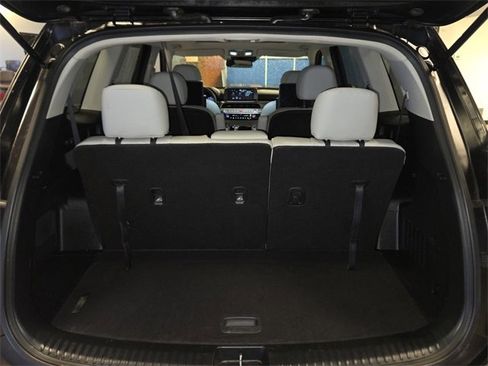 Used 2022 Kia Telluride S image 29