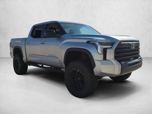 Used 2023 Toyota Tundra SR5 w/ SR5 Premium Package AWD/4WD image 3
