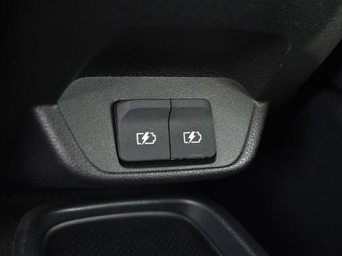 Used 2024 Nissan Leaf SV Plus image 25