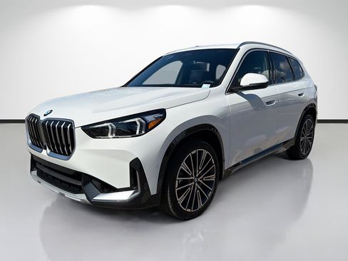 New 2026 BMW X1 xDrive28i w/ Technology Package image 7