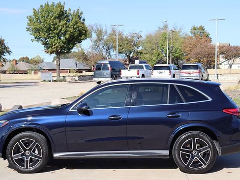 Used 2024 Mercedes-Benz GLC 300 4MATIC w/ AMG Line image 6