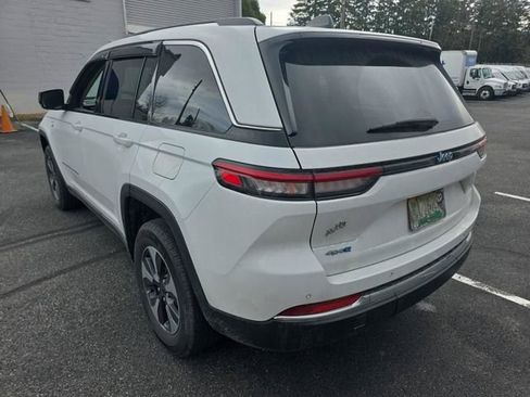 Used 2022 Jeep Grand Cherokee Limited 4xe image 4