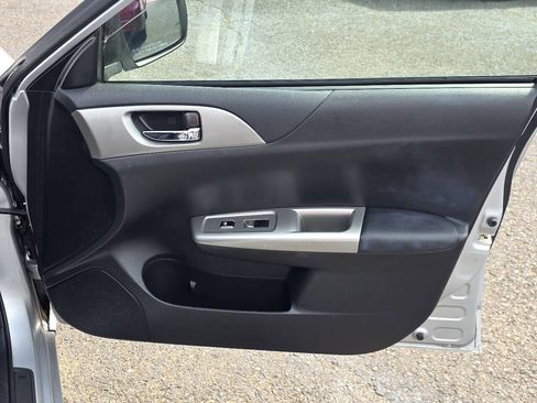 Used 2009 Subaru Impreza 2.5i AWD/4WD image 11