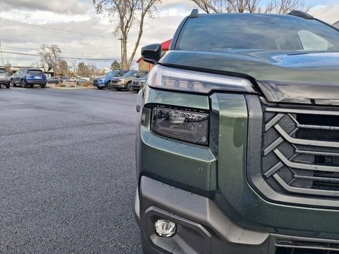 New 2026 Subaru Outback Limited XT image 9