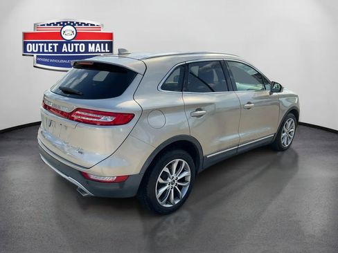 Used 2015 Lincoln MKC FWD w/ Equipment Group 101A Select image 3
