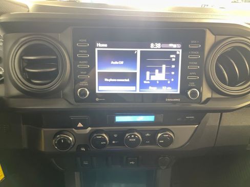 Certified 2023 Toyota Tacoma SR AWD/4WD image 18