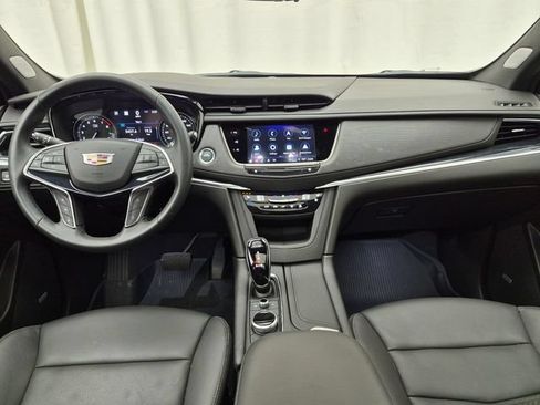 Used 2026 Cadillac XT5 Premium Luxury w/ Driver Assist Package AWD/4WD image 23