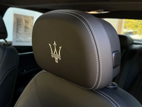 Used 2023 Maserati Ghibli Modena Q4 image 29