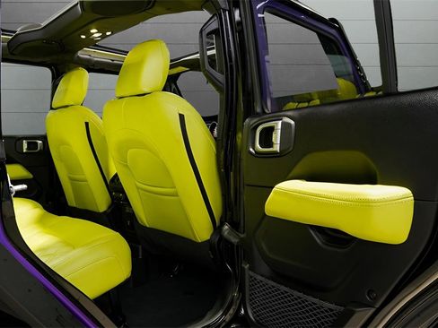 Used 2019 Jeep Wrangler Unlimited Sahara image 58