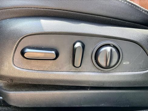 Used 2021 Buick Encore GX Essence image 33