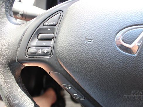 Used 2012 INFINITI G25 Journey RWD image 22