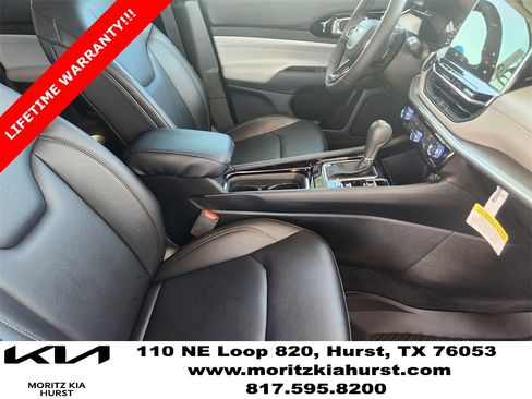 Used 2024 Jeep Compass Limited image 14