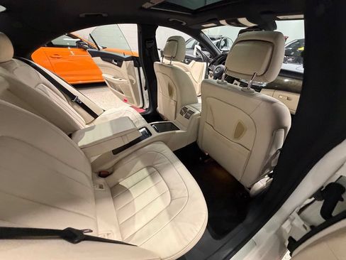 Used 2016 Mercedes-Benz CLS 400 image 33
