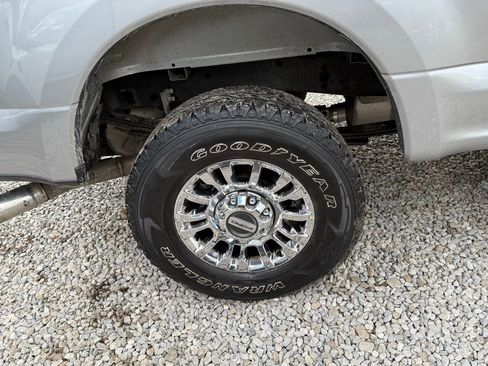 Certified 2021 Ford F250 XLT w/ XLT Premium Package image 36