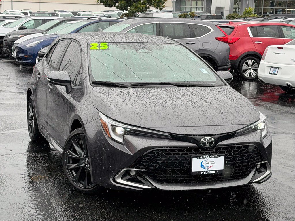 Used 2025 Toyota Corolla XSE FWD image 1