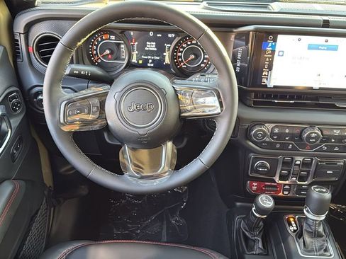 New 2026 Jeep Wrangler Unlimited Rubicon image 13