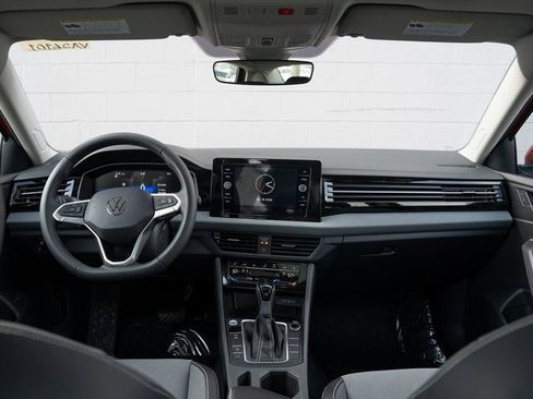 New 2026 Volkswagen Jetta SE image 13