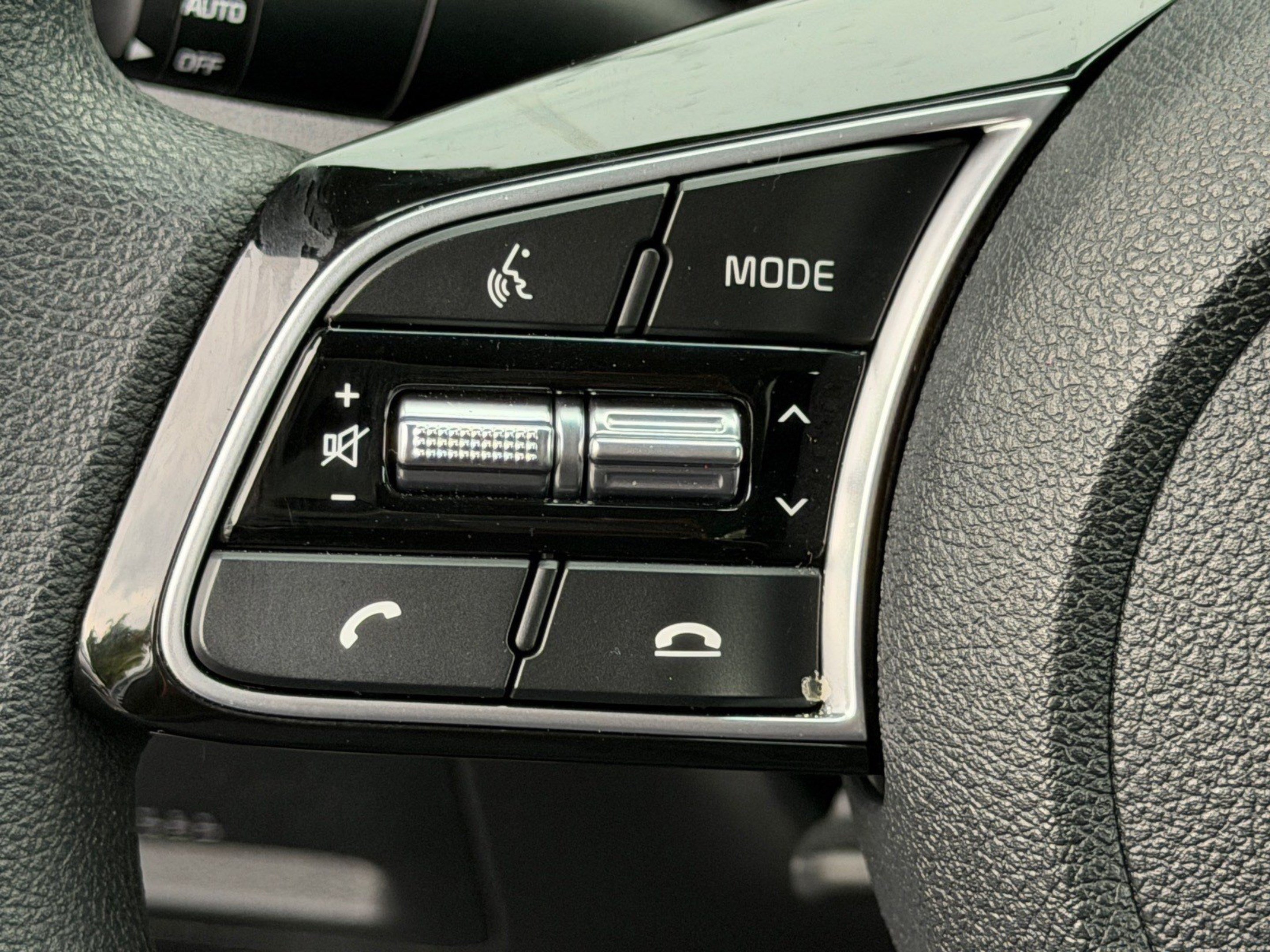 Used 2019 Kia Optima LX FWD image 28